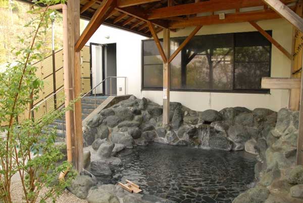 甲州市交流保養センター 大菩薩の湯